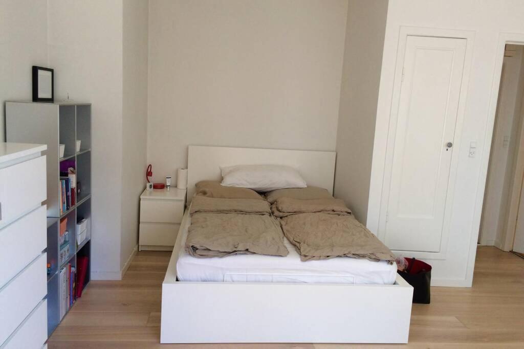 Studio In City Center *